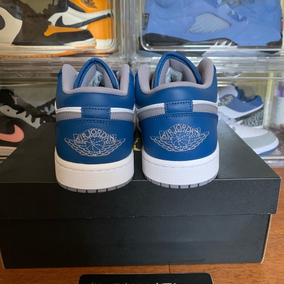 Jordan 1 Low True Blue - Picture 3 of 4